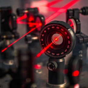 تصویر برای دسته  لیزر و فوتونیک