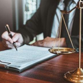 تصویر برای دسته  خدمات حقوقی و مالکیت فکری