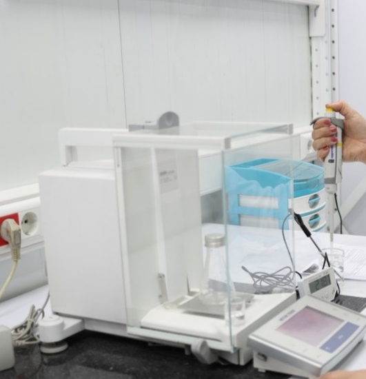 تصویر  کالیبراسیون Micropipette (Sampler)